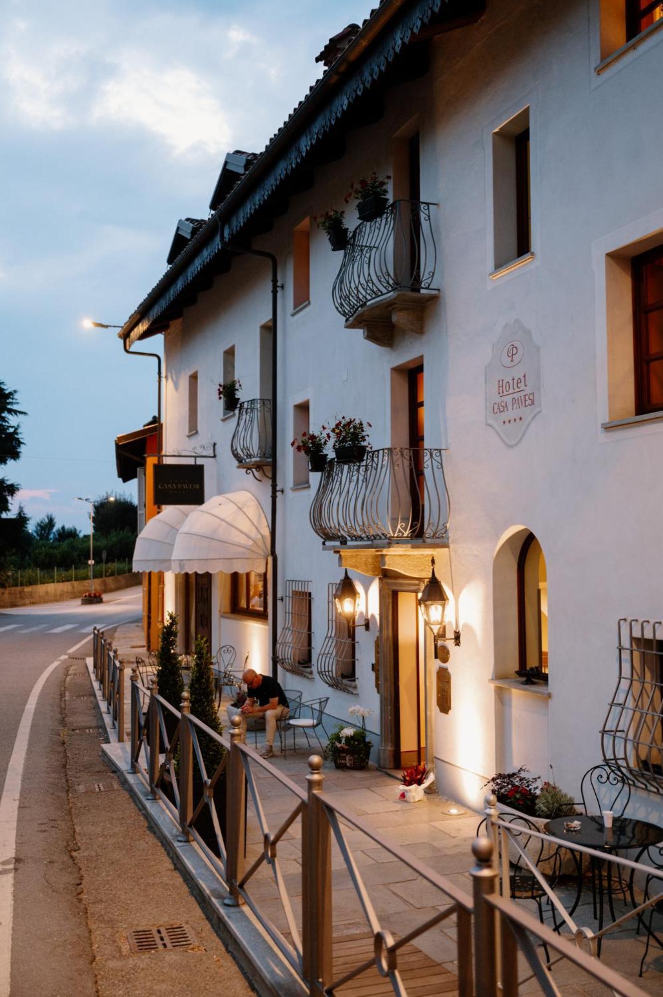 Hotel Casa Pavesi Grinzane Cavour Kültér fotó