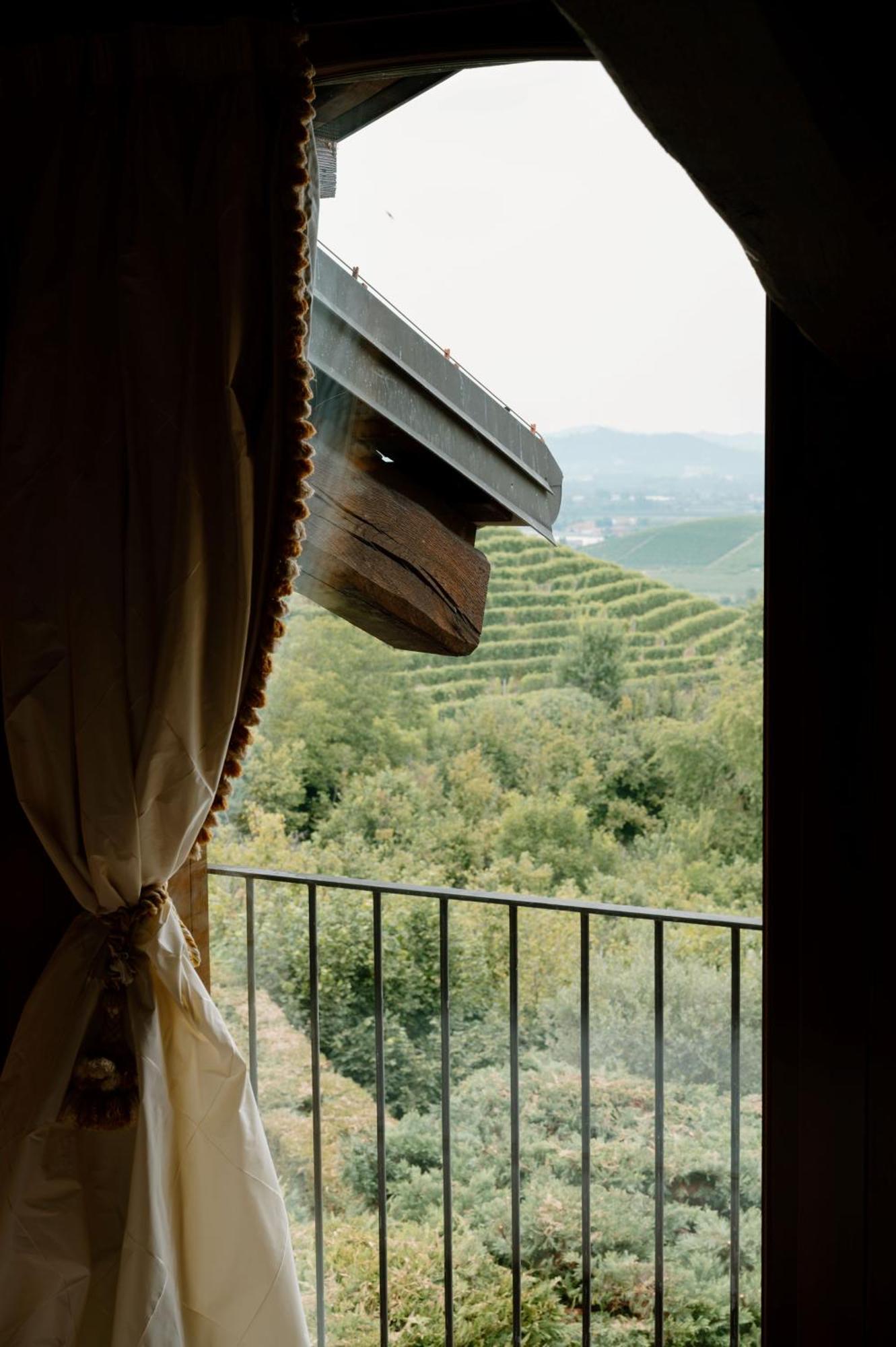 Hotel Casa Pavesi Grinzane Cavour Kültér fotó