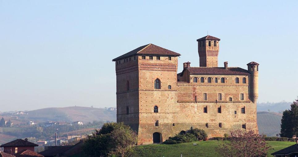 Hotel Casa Pavesi Grinzane Cavour Kültér fotó